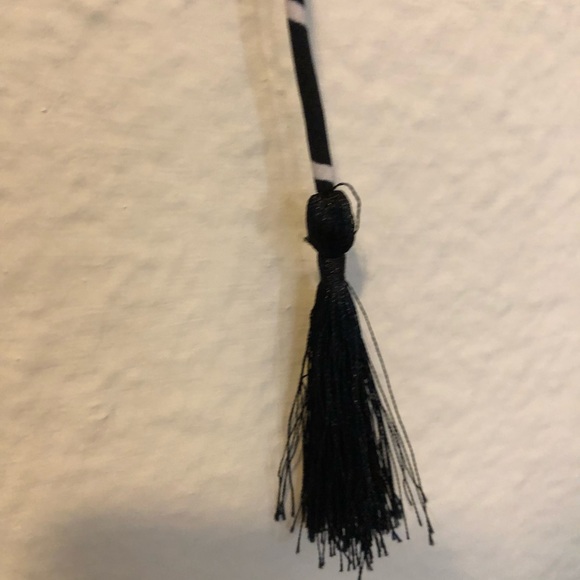 Cute, Professional Top - Picture 5 of 5